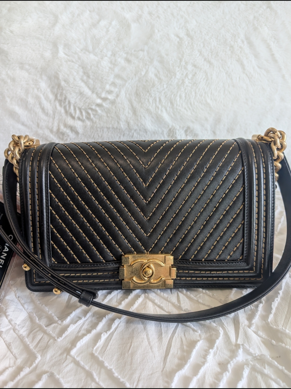 CHANEL Black Chevron Quilted Shoulder Bag Karl lagerfeld Edition - Picture 7 of 10